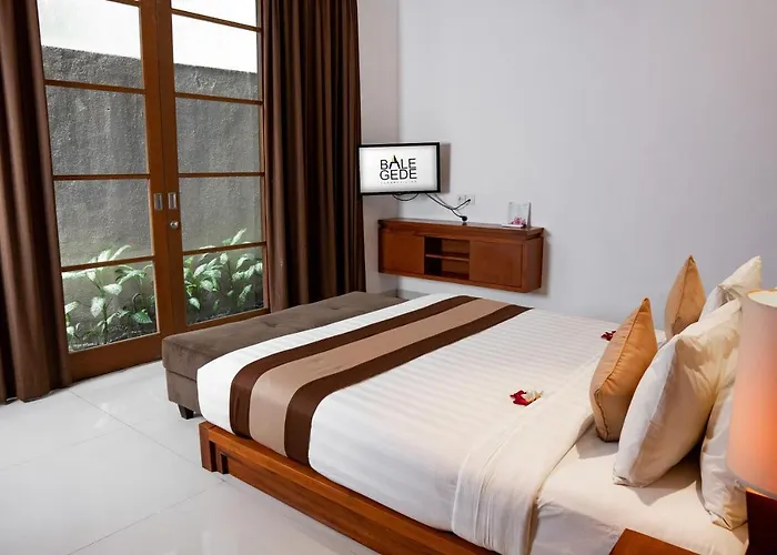 Bale Gede Luxury * سمينياك