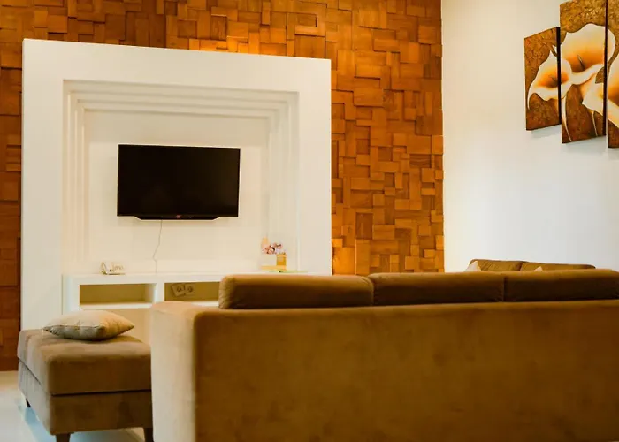 فيلة Bale Gede Luxury سمينياك