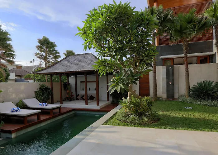 Bale Gede Luxury * سمينياك