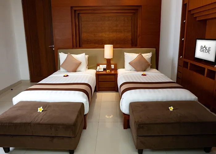 Bale Gede Luxury فيلة سمينياك
