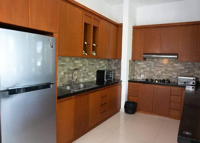 Bale Gede Luxury فيلة